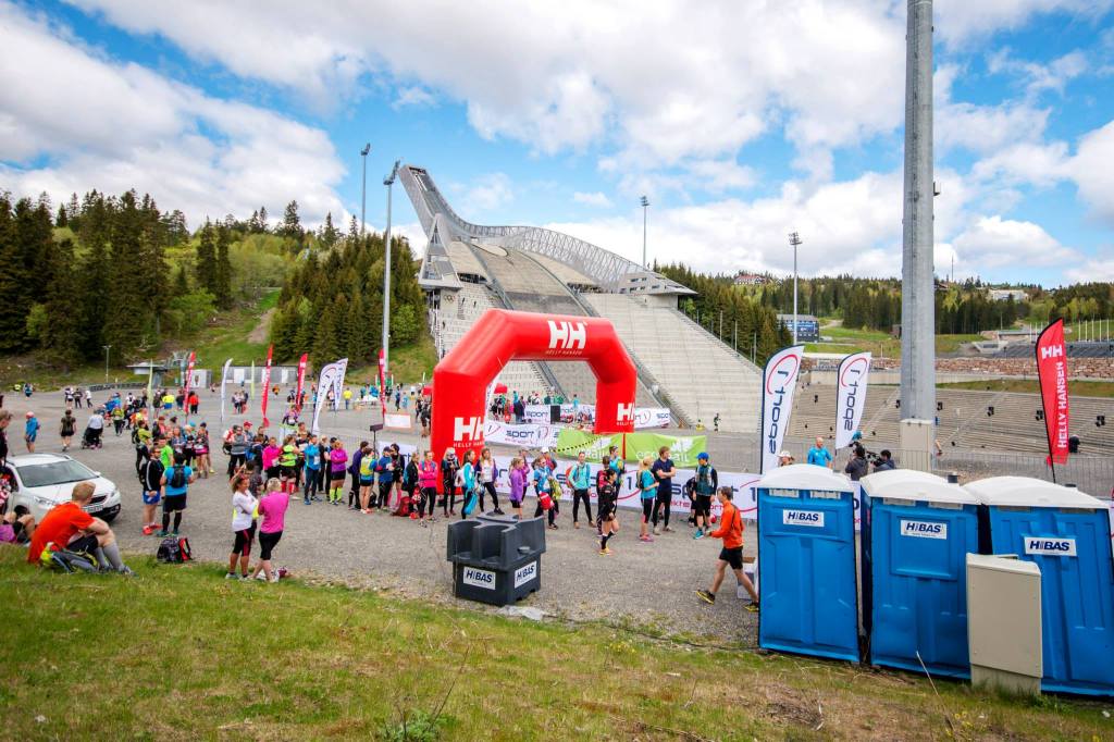 Checkpoint 2 at Holmenkollen (35 km). Photo by K O Melaug.